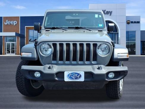 Used 2018 Jeep Wrangler Unlimited Sport S AWD/4WD image 8