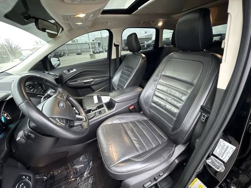 Used 2018 Ford Escape SEL image 13