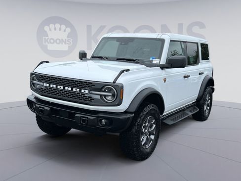 New 2025 Ford Bronco Badlands AWD/4WD image 1