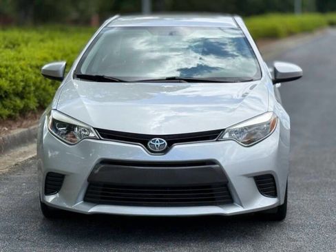 Used 2015 Toyota Corolla LE image 4