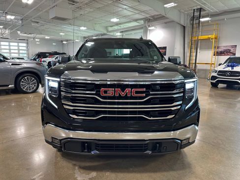 Used 2024 GMC Sierra 1500 SLT w/ SLT Premium Package AWD/4WD image 2