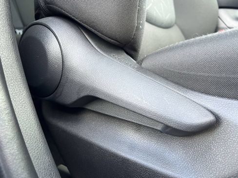 Used 2024 Toyota RAV4 XLE FWD image 26