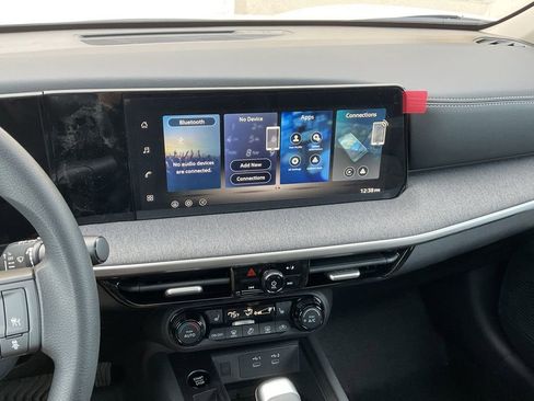 New 2026 Nissan Kicks SV w/ SV Premium Package image 14