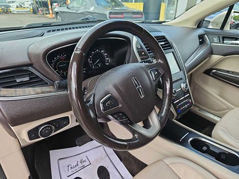 Used 2017 Lincoln MKC Reserve w/ Lincoln MKC Climate Package image 24