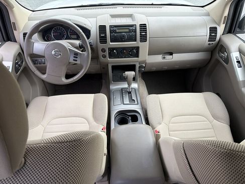 Used 2012 Nissan Pathfinder S RWD image 12