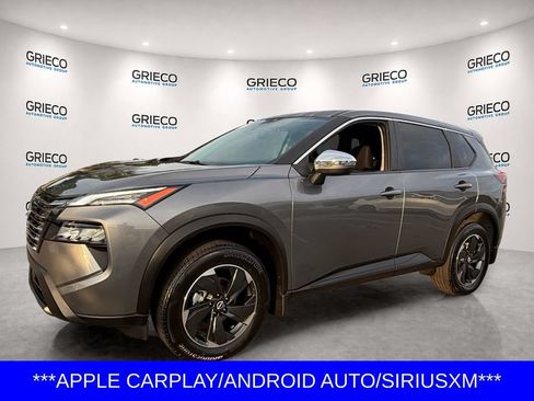 Certified 2025 Nissan Rogue SV FWD image 3