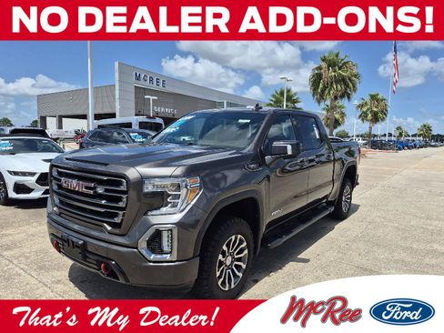 Used 2020 GMC Sierra 1500 AT4 w/ AT4 Premium Package AWD/4WD image 1
