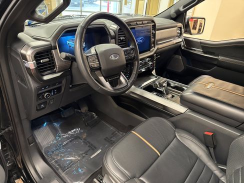 Used 2023 Ford F150 Platinum AWD/4WD image 29