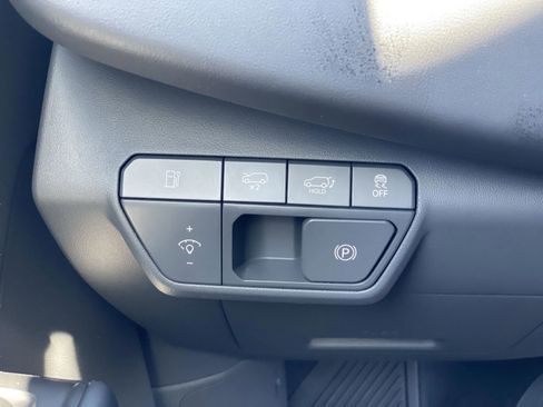 New 2026 Kia EV9 Wind image 26