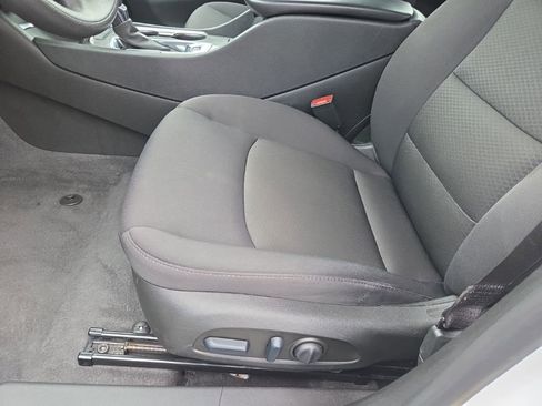 Used 2024 Chevrolet Malibu LT image 14