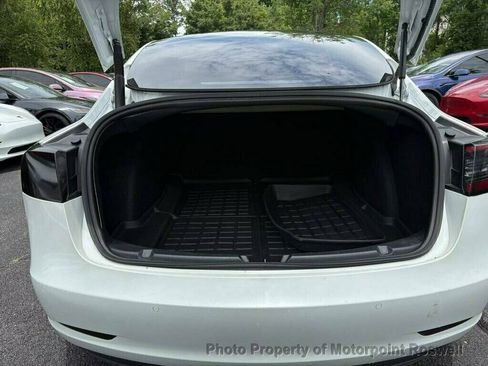 Used 2022 Tesla Model 3 Long Range AWD/4WD image 24