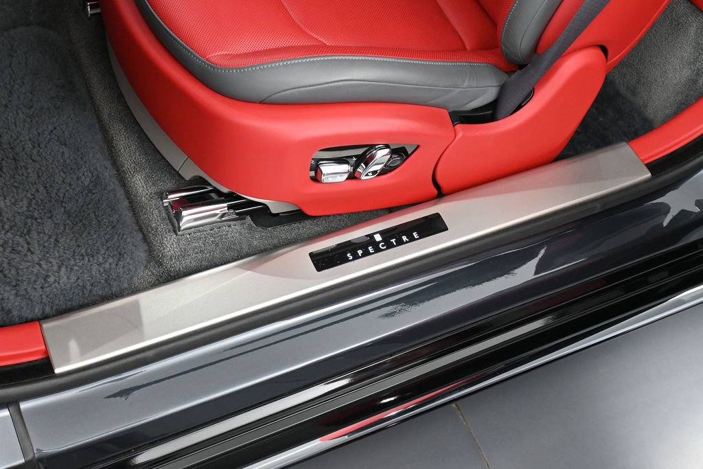 Certified 2024 Rolls-Royce Spectre w/ Spectre Launch Package AWD/4WD image 15