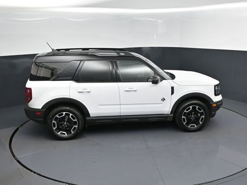 Used 2022 Ford Bronco Sport Outer Banks w/ Tech Package image 36