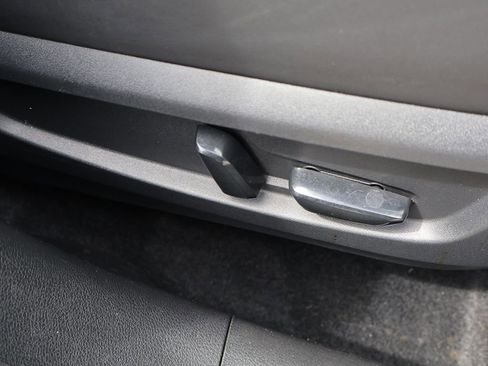 Used 2019 INFINITI QX50 Essential w/ Premium Audio Package image 33