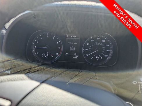 Used 2023 Hyundai Kona SEL w/ Convenience Package image 20