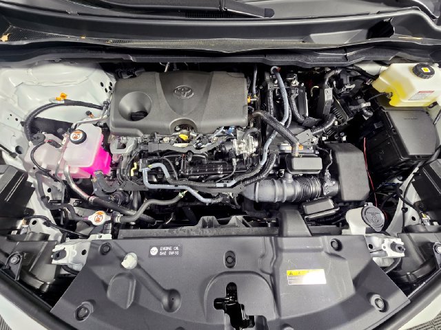 Used 2026 Toyota Sienna XLE FWD image 13
