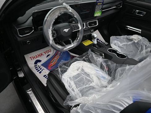 New 2026 Ford Mustang GT Premium w/ GT Performance Package RWD image 15