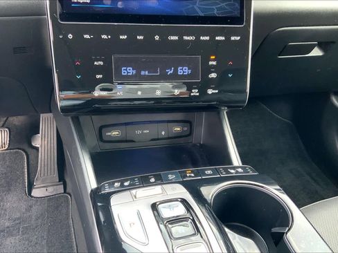 Used 2022 Hyundai Tucson Limited FWD image 31