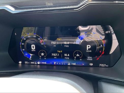 Used 2024 Chevrolet Colorado Z71 w/ Advanced Trailering Package image 10