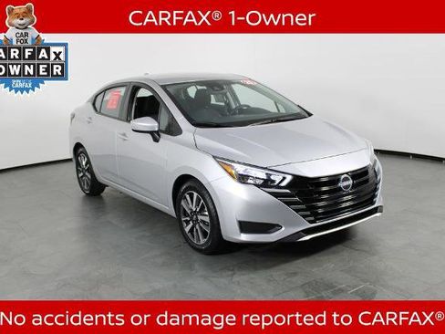 Certified 2025 Nissan Versa SV FWD image 5