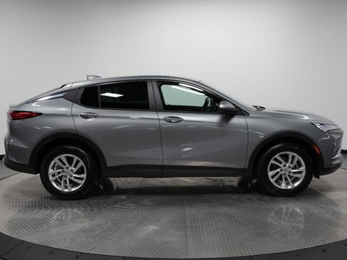 New 2026 Buick Envista Preferred w/ Convenience I Package image 9