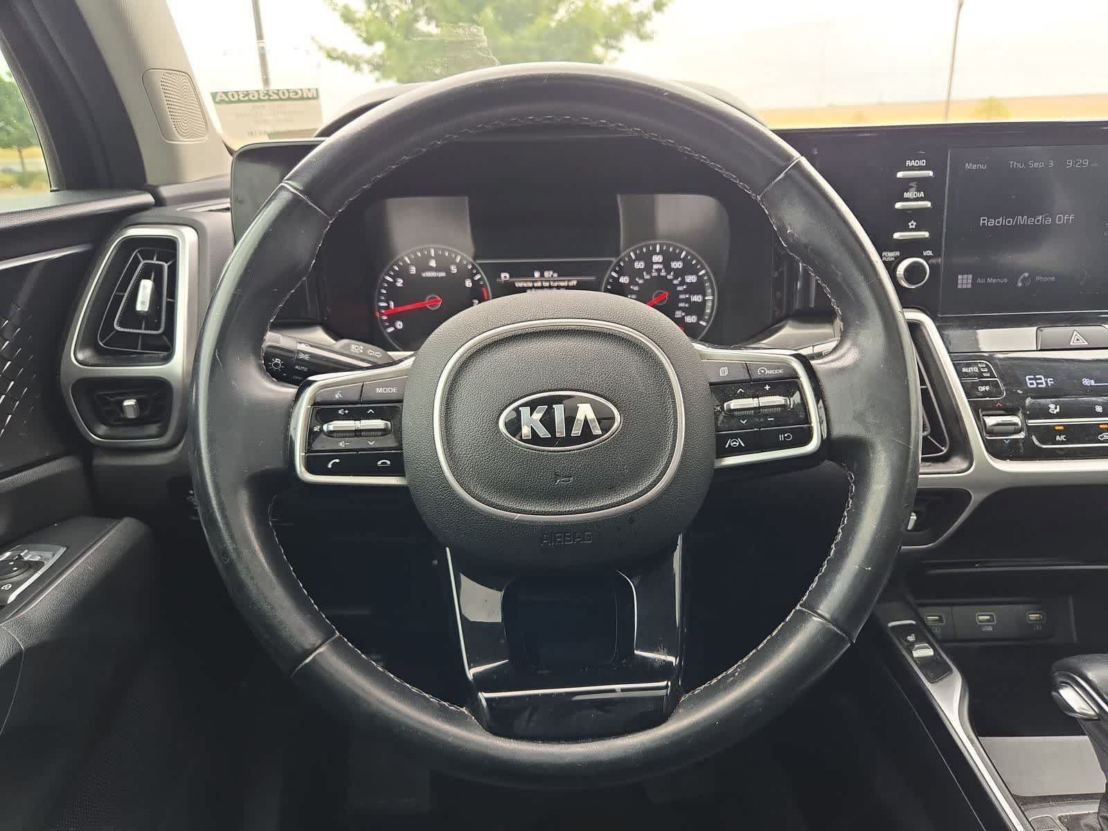 Certified 2021 Kia Sorento S w/ Panoramic Sunroof Package FWD image 22