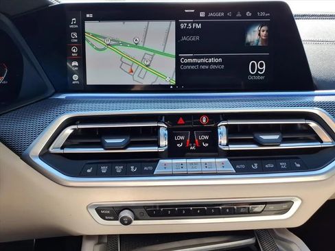 Used 2023 BMW X6 xDrive40i w/ M Sport Package image 21