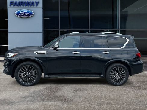 Used 2024 INFINITI QX80 Sensory w/ Cargo Package AWD/4WD image 7