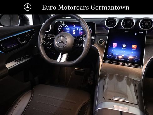 Used 2026 Mercedes-Benz GLC 300 4MATIC image 44