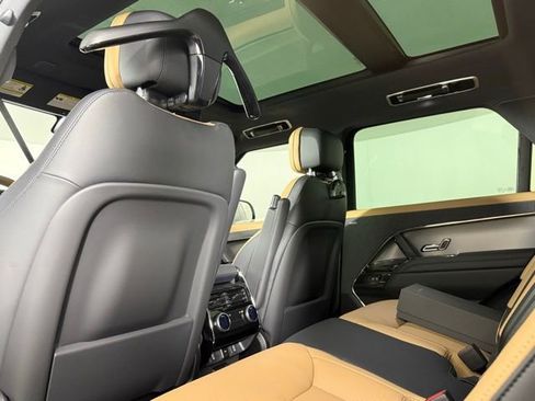 New 2026 Land Rover Range Rover Sport Dynamic SE AWD/4WD image 24