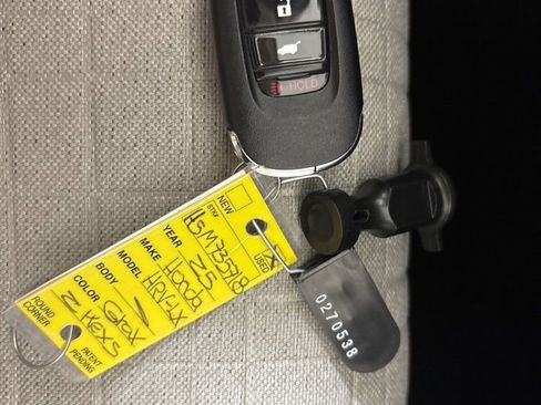Used 2025 Honda HR-V LX image 28