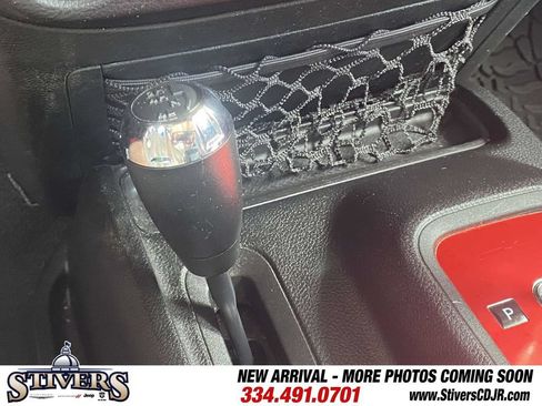 Used 2015 Jeep Wrangler Sport AWD/4WD image 23