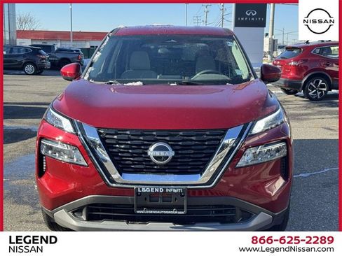 Certified 2023 Nissan Rogue SV image 2