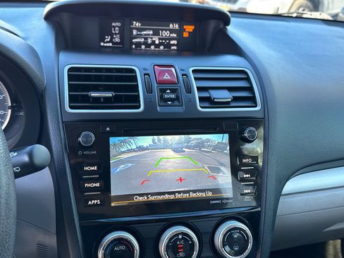 Used 2017 Subaru Forester 2.5i Premium w/ All-Weather Package image 19