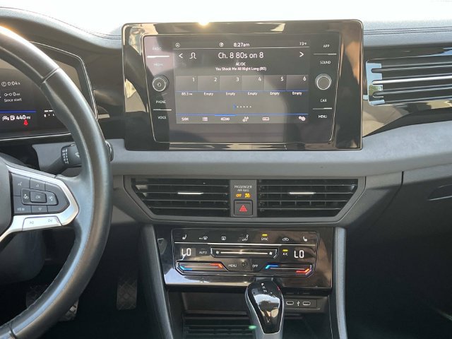 Used 2025 Volkswagen Jetta SE FWD image 15