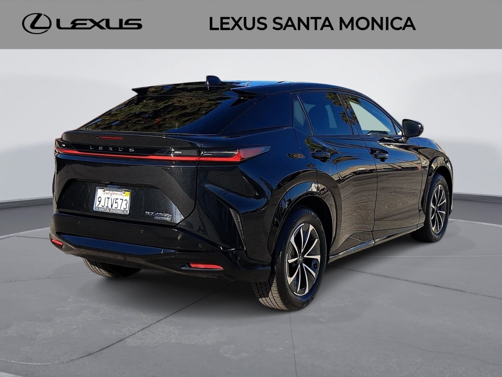 Used 2023 Lexus RZ 450e Premium w/ Technology Package AWD/4WD image 5