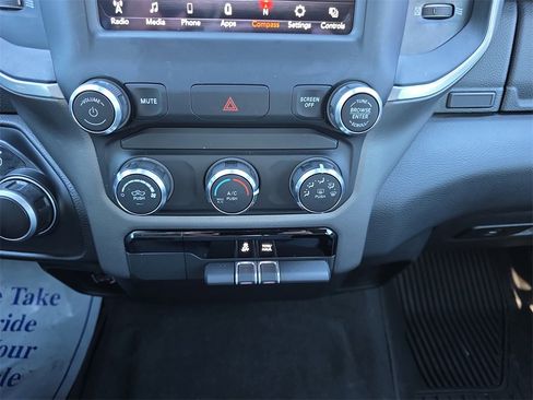 Used 2021 RAM 1500 Big Horn image 27