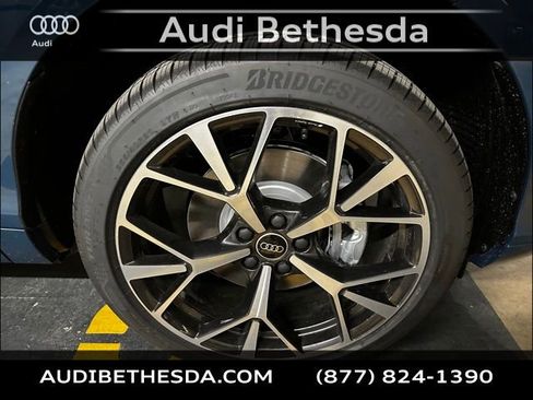 New 2026 Audi Q3 quattro 2.0T AWD/4WD image 9