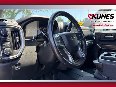 Used 2022 Chevrolet Silverado 1500 RST AWD/4WD image 27