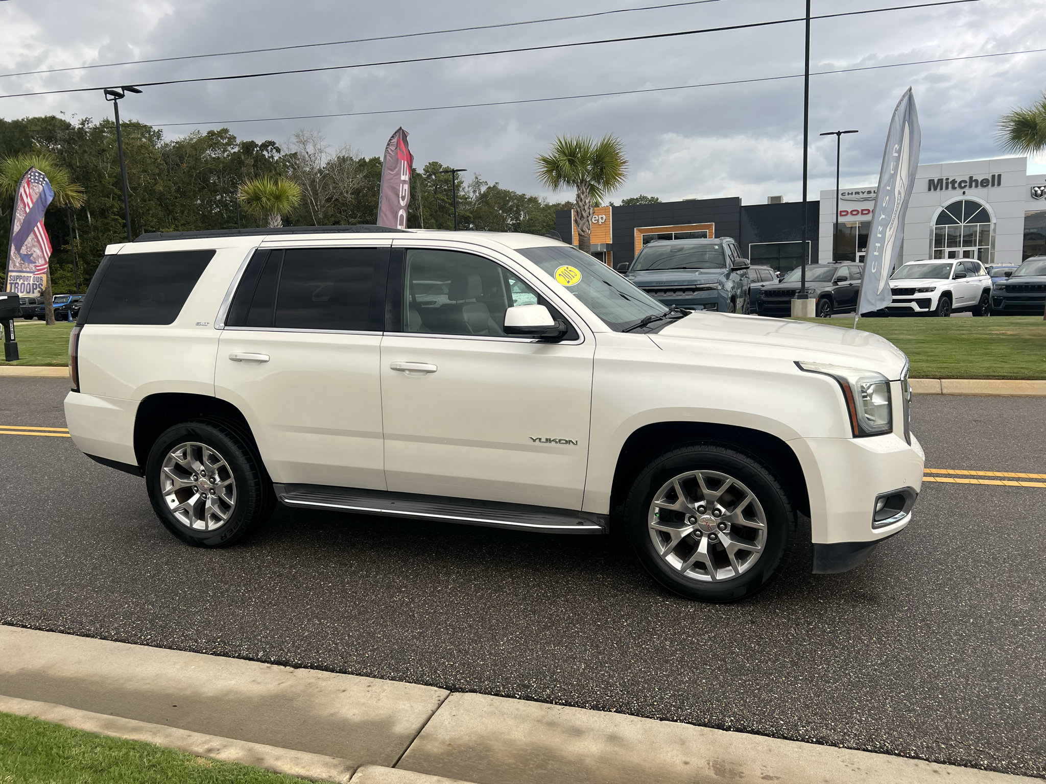 Used 2015 GMC Yukon SLT w/ Open Road Package RWD image 7