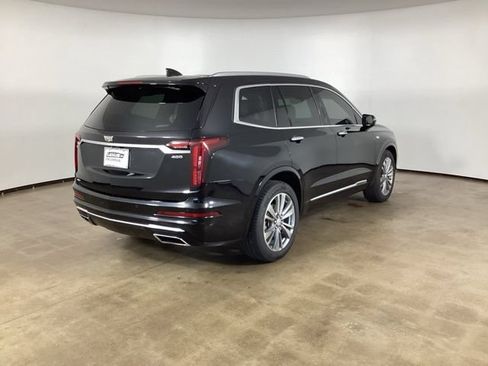 Used 2021 Cadillac XT6 Premium Luxury AWD/4WD image 5