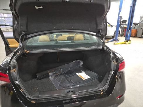 New 2025 Nissan Sentra SV w/ SV Premium Package image 24