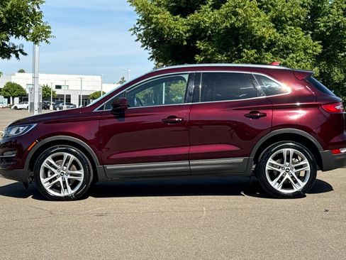 Used 2017 Lincoln MKC Reserve AWD/4WD image 7