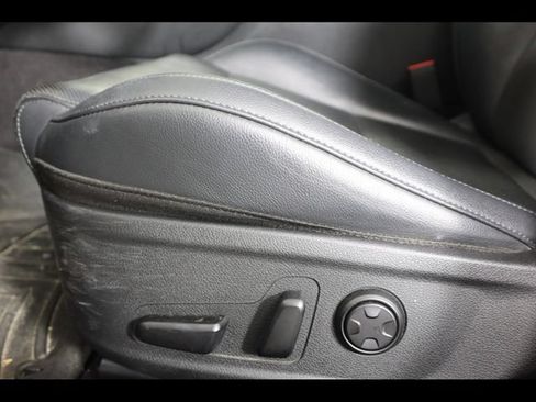 Used 2019 Kia Stinger RWD image 39