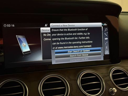 Used 2019 Mercedes-Benz E 450 4MATIC Sedan image 35