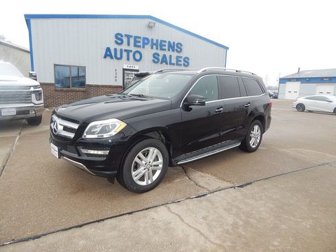 Used 2015 Mercedes-Benz GL 450 4MATIC image 1