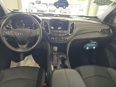 Certified 2023 Chevrolet Equinox RS w/ RS Leather Package AWD/4WD image 11