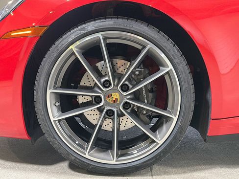 Used 2020 Porsche 911 Carrera image 38