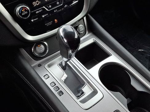 Certified 2024 Nissan Murano SV image 14