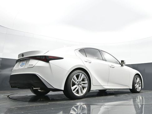 Used 2023 Lexus IS 300 w/ Comfort Package RWD image 28